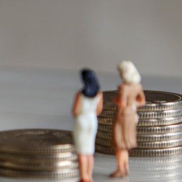 INCOME INEQUALITY: OFF WITH THEIR HEADS 2.0