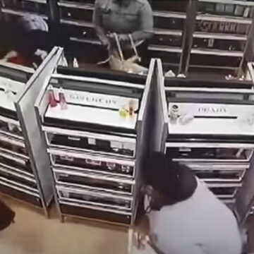 COVID CRIME WAVE SPIKES, DRUG STORES CLOSE