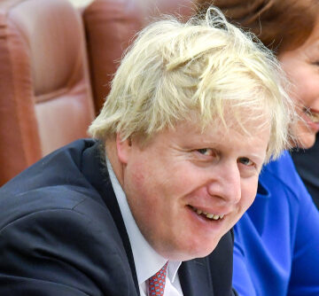 LONDON’S MET POLICE BOWED DOWN TO BOOZY BORIS’ COVID-19 LOCKDOWN VIOLATIONS