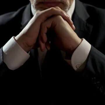 U.S. ELECTIONS: A BILLIONAIRES’ CIRCUS