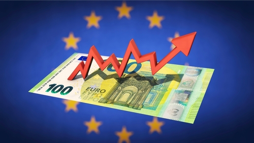 3d,Illustration,,Increasing,Graph,On,Euro,Bill,With,Euro,Flag ECB BOOSTS RATE BY THREE-QUARTERS OF A POINT