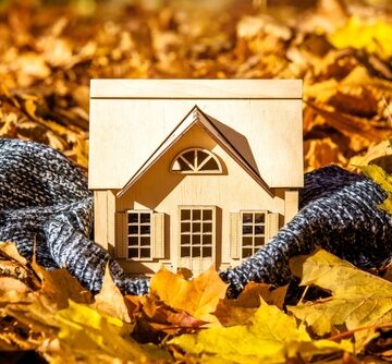 HOME PRICES SHARPLY SLOW