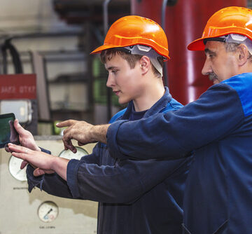 STRONG JOBS REPORT FUELS FEARS OF ANOTHER SHARP FED RATE HIKE