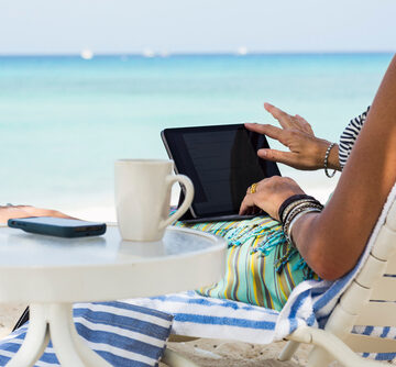 PROMINENT DIRECTOR OF WELL-CLOAKED CRYPTO FIRM LAMENTS LACK OF TRANSPARENCY