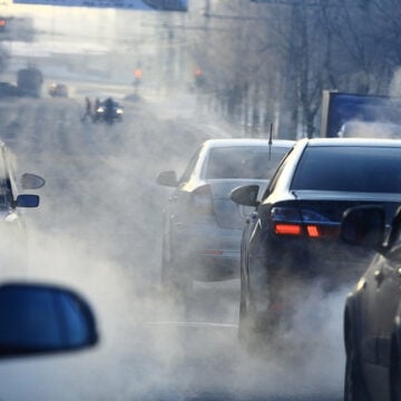 IT’S SCIENCE: TRAFFIC SMOG DAMAGES YOUR BRAIN