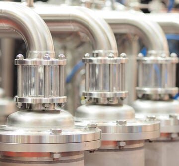 RESEARCHERS SEE LINKS BETWEEN CANCER AND ULTRA-PROCESSED FOODS