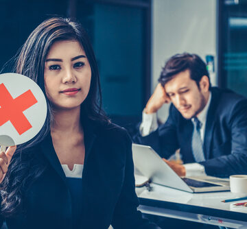 Human Resource Manager Declines Employment to Candidate