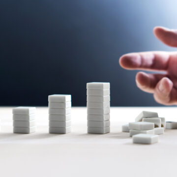 FINANCIAL SYSTEM: AND WE ALL FALL DOWN