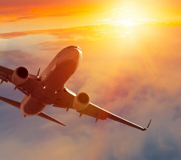A BATTERY TO FLY AN AIRPLANE