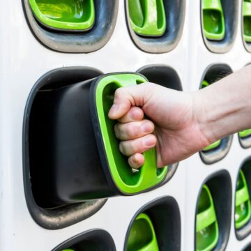 BATTERY SWAP STATIONS DOUBLE AS VIRTUAL POWER PLANT