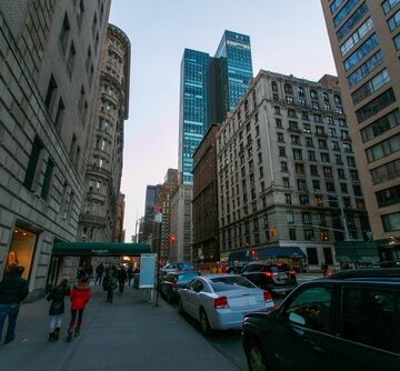 SPOTLIGHT, TOP TREND 2023: OFFICE BUILDING BUST