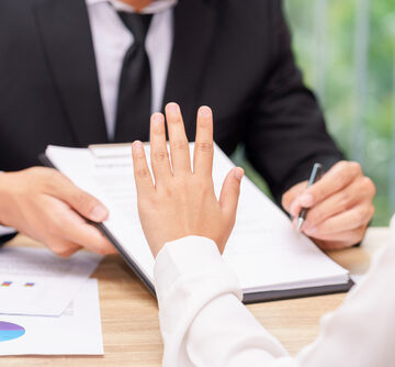 Customer,Or,Woman,Says,No,Or,Hold,On,When,Businessman Female Customer Saying No Or Hold On Business Deal