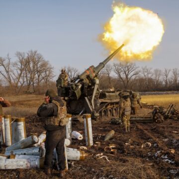 Ukrainian Gunners Fire At Enemy