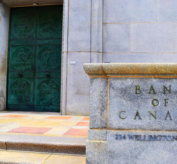 CANADA: BANKRUPTCIES SPIKE, JOB LOSSES RISE