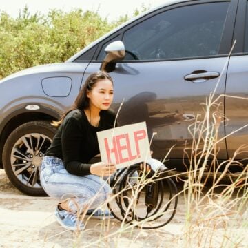 MSM CRACKS IN EV NARRATIVES BEGIN TO SHOW