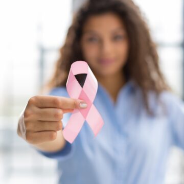 AI SPOTS BREAST CANCER EARLIER THAN PHYSICIANS