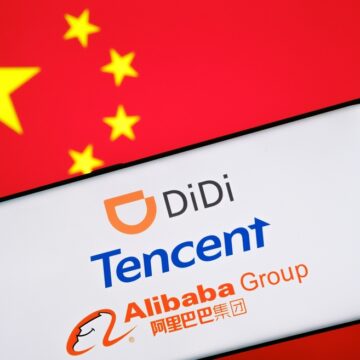 Chinese,Bigtech,Concept.,Didi,,Tencent,,Alibaba,Logos,Seen,On,Smartphone SPECIAL REPORT: CHINA RECONFIGURES THE GLOBAL AUTOMOBILE BUSINESS