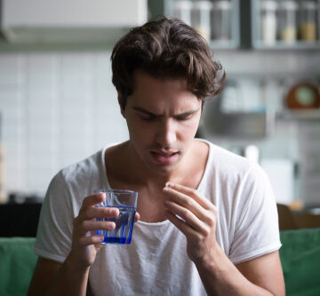 COULD DAD’S ANTIBIOTICS COMPROMISE HIS OFFSPRINGS’ HEALTH?