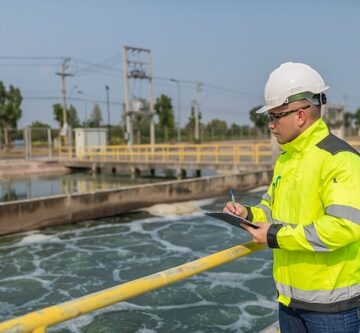 JET FUEL DISTILLED FROM WASTEWATER CUTS EMISSIONS 70 PERCENT