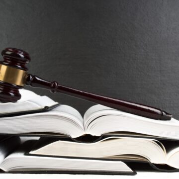 NULLIFYING THE CONSTITUTION WON’T MAKE AMERICA GREAT AGAIN