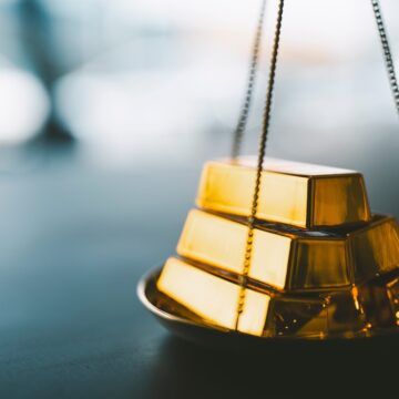 TOP TREND 2024, A GOLDEN YEAR FOR GOLD: INDIA’S INVESTORS FLOCK TO GOLD AS STOCK MARKET TANKS