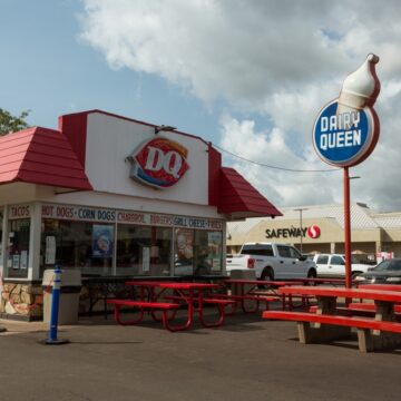 A Vintage Dairy Queen In Williams, Arizona