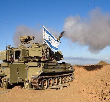Israeli Howitzer Artillery Cannon Firing Into The Gaza Envelope Of The West Bank