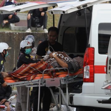 The,Process,Of,Evacuating,Victims,By,The,Sar,Team,During GAZA DEATH TOLL