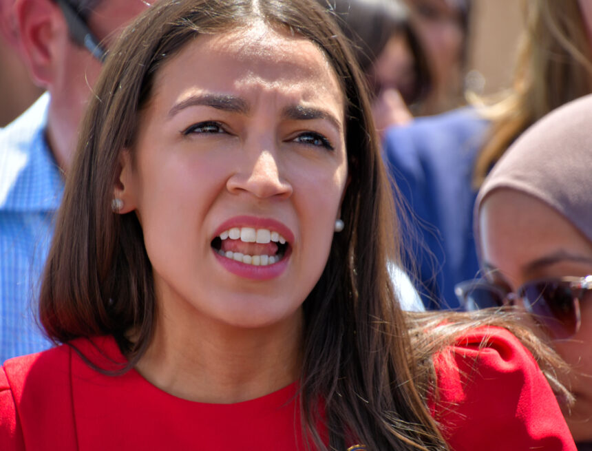 OCASIO-CORTEZ PROVES HERSELF TO BE ‘IMPERIALIST STRATEGIST’ AT MUNICH SECURITY CONFERENCE, WSWS SAYS