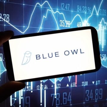 Konskie,,Poland,-,February,04,,2024:,Blue,Owl,Capital,Company PRIVATE LENDER DUMPS $1.4 BILLION IN ASSETS, RATTLING INVESTORS