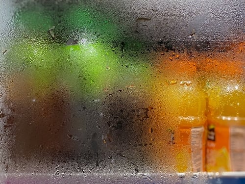 Water,Vapor,On,The,Glass,Of,The,Beverage,Refrigerator SCIENTIST TURNS HIS NOBEL-WINNING DISCOVERY INTO A WATER HARVESTER