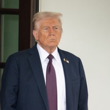 NEW POLL: TRUMP’S WAR PROPAGANDA IS NOT WORKING