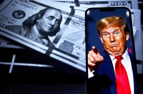 TRUMP’S SIGNATURE TO APPEAR ON U.S. DOLLAR BILLS