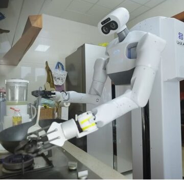 HI TECH - CHINA’S HOUSEMAID ROBOT MAKES BREAKFAST AND CLEANS CHINA’S HOUSEMAID ROBOT MAKES BREAKFAST AND CLEANS
