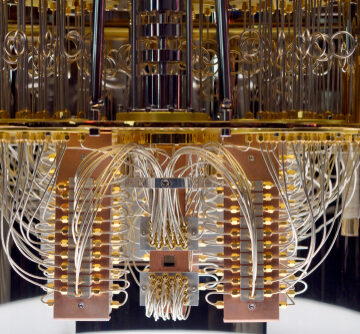 AI ON A QUANTUM COMPUTER FINDS HIDDEN PATTERNS IN CHAOS