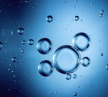 Macro,Photography,Of,Air,Bubbles,In,Water HOW TO HARVEST HYDROGEN WITH WASTE HEAT