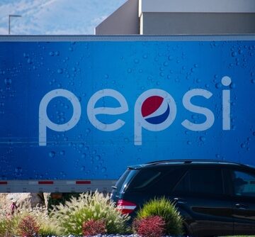 Lehi,,Utah,,Usa,-,August,31,,2024:,A,Pepsi,Truck PEPSI PUTS DRIVERLESS TRUCKS ON THE ROAD