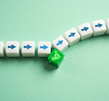 A,Cash,Grant,Gives,A,Boost,To,Work.,A,Bonus TOP TREND 2022: SELF-SUFFICIENT ECONOMIES