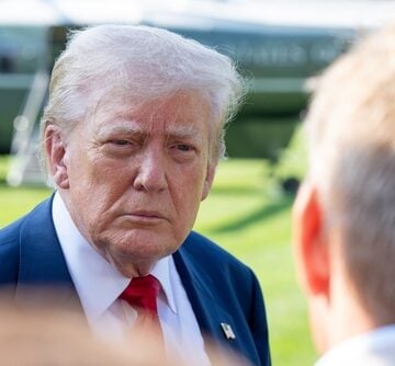 Donald J. Trump speaking to members of the press on the South Lawn of the White House, with the presidential helicopter, Marine One, in the background. Donald J. Trump speaking to members of the press on the South Lawn of the White House, with the presidential helicopter, Marine One, in the background.