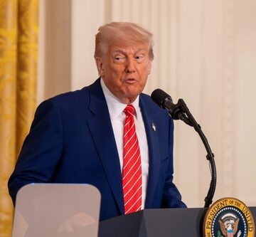 Washington,dc,,United,States,,May,8,2025,,President,Donald,Trump,Speaks ANOTHER WEEK OF DANGEROUS NONSENSE FROM DONALD TRUMP – WILL SNIPERS SHOOT AMERICAN TOURISTS IN WASHINGTON?
