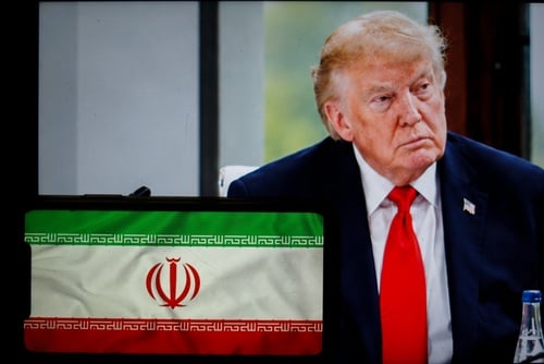 In,This,Photo,Illustration,,Us,President,Donald,Trump,Is,Seen TRUMP SAYS HE’S CONTEMPLATING ‘IF AND WHEN DO I BLOW THE ENTIRE NATION UP’