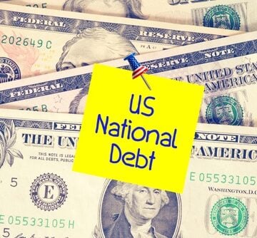 American,Flag,,Dollar,Bills,,And,Message,Us,National,Debt U.S. NATIONAL DEBT SURGES PAST $40T IN TRUMP’S SECOND TERM, DESPITE CAMPAIGN PROMISES