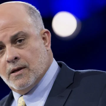 Conservative radio host and political commentator Mark Levin. Conservative radio host and political commentator Mark Levin.